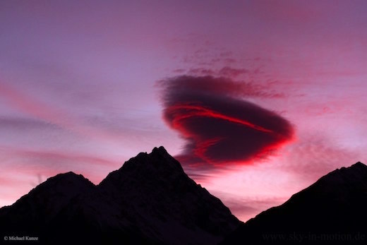 heart-shaped-cloud
