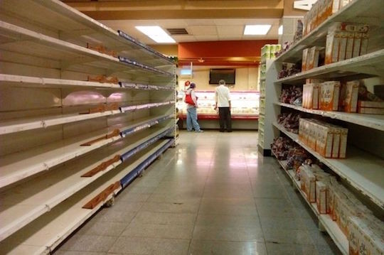 caracas-supermarket-june